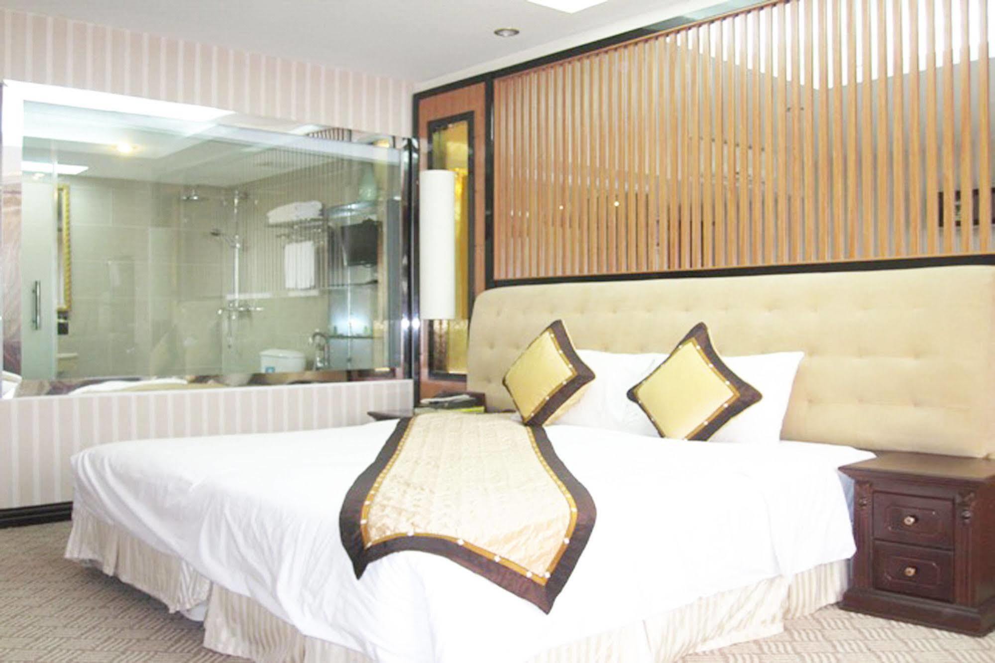 Oasis Hanoi Hotel Exterior foto
